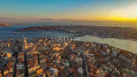 Hotel met 24 Kamers op 50 m van Istiklalstraat en Pera Palace Hotel in Pera, Beyoğlu Dit hotel met 24 kamers te koop bevindt zich in Asmalı Mescit, Pera, een van de meest populaire gebieden voor zowel lokale als internationale toeristen die historisc...