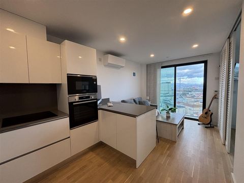 Located in Forbes. Chestertons is pleased to offer for sale this executive studio apartment located Forbes, Gibraltar. Forbes is a stylish development conveniently located with the border, beaches, Casemates and Ocean Village within walking distance....