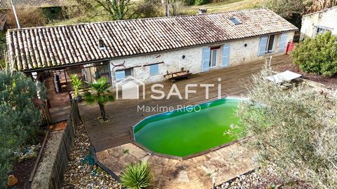 Découvrez cette magnifique longère en pierre, située dans la charmante ville de Duras, au cœur du Lot-et-Garonne. Entièrement de plain-pied, cette propriété allie le cachet de l’ancien et le confort moderne, offrant un cadre de vie authentique et cha...