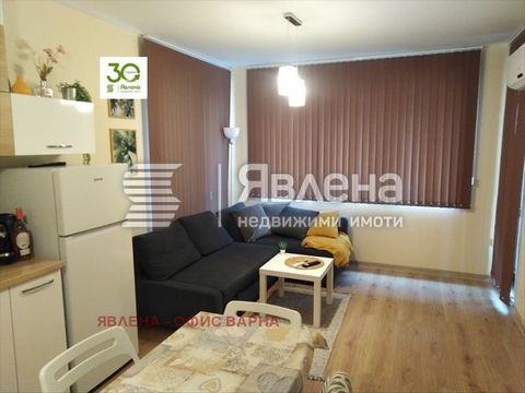 Yavlena offers a one-bedroom fully furnished apartment in Vinnytsia, near the Mother's House. Et. 1.68 sq.m It consists of a three-sided illuminated living room, a separate bedroom, a corridor, a combined bathroom, a terrace and a basement. Own land ...