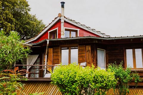 Maison en bois avec vue imprenable sur les Pyrénées  Entre Carcassonne et Limoux