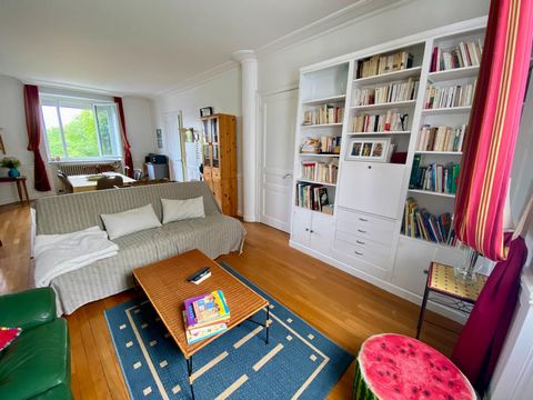 Maison de ville avec terrasse