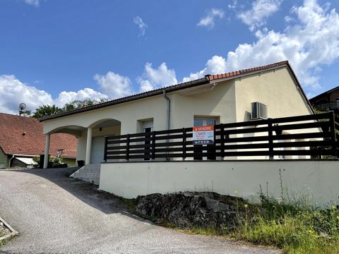 Maison familiale avec espace de vie complet de plein pied à Remiremont .