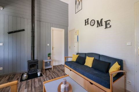 This charming holiday home in Signy-le-Petit is ideal for family holidays longing for quality time together. The home features a private terrace with garden furniture where you can relax and enjoy your favourite drinks. This nice house in France is l...