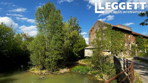 A21885JLA32 - An affordable spacious riverfront old water mill partially renovated awaits your inspiration, in an exceptional green setting in the Gers, great for nature lovers. This former 11th century mill with a living space of 320 sqm (and more) ...