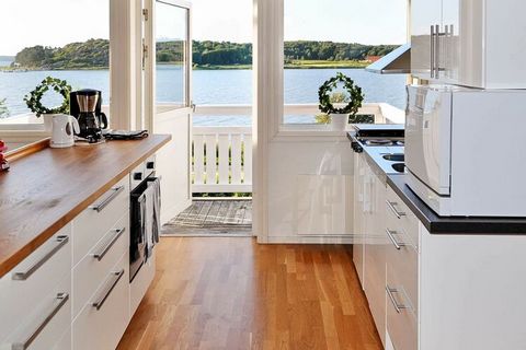 This attractive holiday home is a flat on the upper floor of a house in Hakefjorden. It offers high standard living with an enchanting view of the sea. This holiday home is situated in Torp, north west of Kungälv. An excellent place for families look...