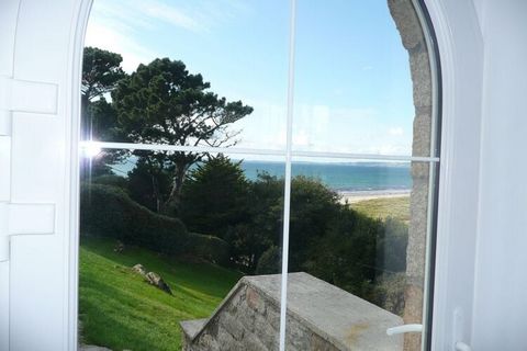 Fantastic panoramic views of the sea, the beach and the bay. Only 100 m from the beach, direct access from the terraced garden property. Stone house with an unusual, very original modern architectural style, comfortable furnishings, newly restored in...