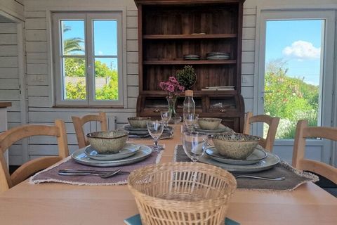 Lovely, light-flooded holiday home with a very pleasant atmosphere. The tastefully furnished living-dining area opens out onto a spacious terrace, which invites you to enjoy pleasant meals outdoors. In the low season, you can spend cosy evenings arou...