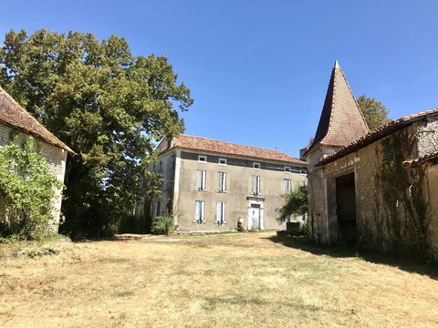 Rarely available for renovation, a historic Maison de Maitre, barns and pigeonier dating back to Napoleon I. Situated in an elevated position with lovely views over the surrounding countryside. Sitting in the middle of it's own land of just under 8,5...