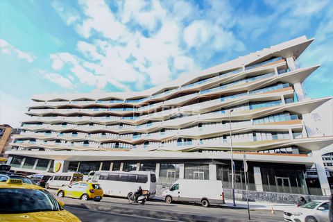Lägenheter i projektet i Istanbul Beyoğlu Det horisontella arkitekturprojektet ligger i ett gynnsamt läge med hög gång- och biltrafik i Istanbul Beyoğlu. Utvecklingen ligger en kort bit från Istiklal Street. Inflyttningsklara lägenheter ... , ligger ...