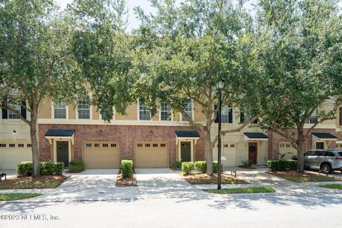 Location, convenience and amenities come with this lovely Townhome in the gated community of Georgetown. Sellers are offering $10,000.00 closing cost concession. Three stories-two owner suites upstairs each with a full bath. Living, dining, kitchen a...