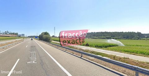 Terreno rústico para venda, com uma área total de 24542 m2, junto ao rio. FRACÇÃO EXACTA Com uma história de sucesso, a Fracção Exacta foi fundada em 2008 e hoje é uma das principais redes imobiliárias em Portugal. Com mais de 20 lojas espalhadas pel...