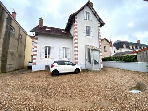 Dpt Saône et Loire (71), à vendre DEUX MAISONS, DIGOIN maison P9