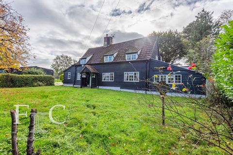 Dating back to the 1600's,this wonderfully characterful former farmhouse is set in a beautiful rural location on the fringes of the charming village of Brickendon yet with excellent transport links into London from both Bayford and Broxbourne. The pr...