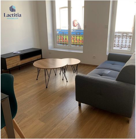 Your agency LAETITIA IMMOBILIER presents you in EXCLUSIVITY this T2 sold RENTED IDEAL for a RENTAL INVESTMENT. It is located in the commune of Péage-De-Roussillon. Apartment located on the 1st floor of 2 of a building with 8 lots. If you want to visi...
