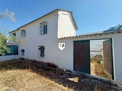 Cette propriété Cortijo de 136 m2 construite se trouve sur un généreux terrain de 362 m2 à Cabra dans la province de Cordoue, en Andalousie, en Espagne. Cette propriété est issue de la ségrégation d'une ancienne ferme de 1856 où la majorité de sa sup...