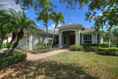 Spacious 3 bedroom, 2 bath home with a large multimedia room in the desirable community of Trillium. The lanai and extended patio have tile flooring and is screened in and overlooks a tropical setting. Features include diagonal tile, plantation shutt...
