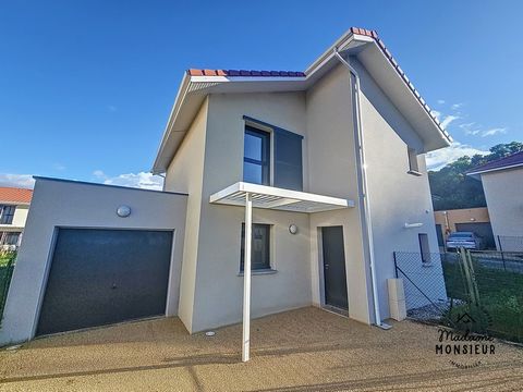Last opportunity Mrs. Mr. Real Estate! Reduced notary fees! 2,5 % Come and discover, in the pleasant town of Saint Victor de Cessieu, this house which brings together all the advantages of a new home without waiting, by being available immediately! J...