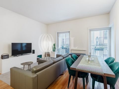 1-bedroom apartment, with 60 sqm of gross private area and one parking space, located in a building with an elevator in Bairro Alto, Lisbon. The apartment features a spacious hallway, an open-plan living room with an equipped kitchen, a bedroom with ...