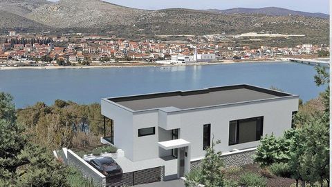 Luxury modern villa with swimming pool for sal on Ciovo, Trogir, just 170 meters from the sea. Future villa will benefit sea and Trogir views already from the ground floor. Total surface will be 260 q.m. Land plot is 480 sq.m. Villa will offer 4 bedr...