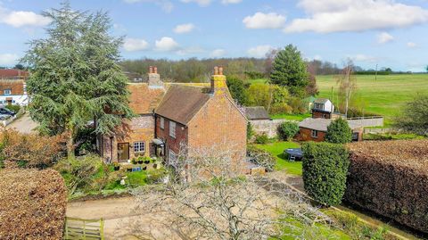 We bought this property in 2015 as it had always been our dream to live in a Kent farmhouse with a large garden. We love the property and the beautiful surroundings, and are only leaving it because we are re-locating to Ireland to pursue new career o...