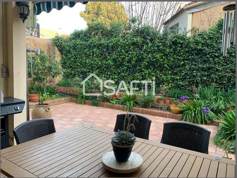 This well-renovated mansion, located in the heart of Narbonne, has a privileged location close to Les Halles, the historical centre of the city as well as public transport, nursery, schools, middle and high schools. This beautiful and large family ho...