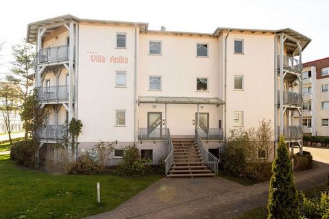 Luminoso apartamento de vacaciones de 3 habitaciones en Kühlungsborn West. A 200 metros de la playa. Balcón soleado. WiFi y aparcamiento gratuitos. Paquete de ropa de cama incluido en el precio.