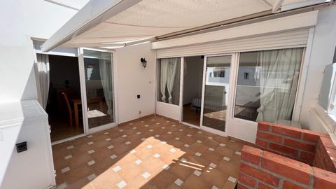 Top floor. Sold furnished. Discover this fantastic apartment in Cabanas de Tavira in the Algarve in Portugal. Benefit from a beatiful terrace offering a view of the sea. Shared swimming pool in the tranquil old village of the 