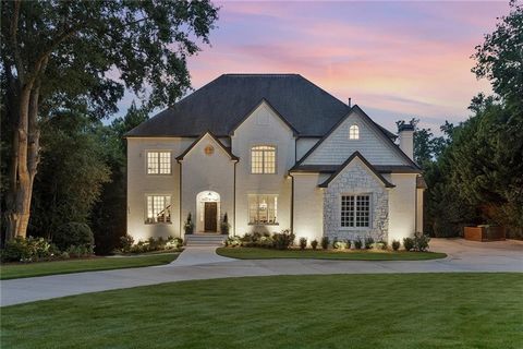 Immerse yourself in the epitome of refined living with this exquisite residence, magnificently situated in the vibrant enclave of Chastain Park. This architectural masterpiece, originally erected in 2006, underwent a comprehensive, no-expense-spared ...