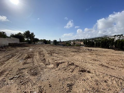 Urban Plot te koop in Moraira met 4694 m2 Ideaal voor Ubanizacion