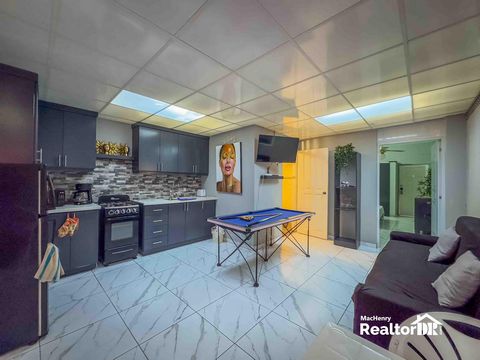 View the property on our website, realtordr.com ➡https://realtordr.com/property/rdr-57000/ Visit the profile of the listing agent, Elena Gorodazheva ➡https://realtordr.com/agent/elena-gorodazheva/ Discover this fully furnished 1-bedroom condo in the ...