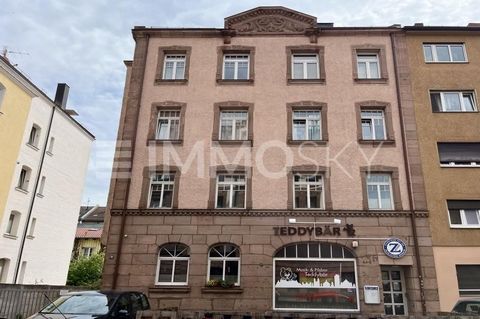 Gezellige charme van een oud gebouw: 2,5 kamers aan de Rennweg Welkom in uw nieuwe droomappartement! Dit betoverende 2,5-kamerappartement in een oud gebouw aan de Rennweg combineert historische charme met modern comfort en biedt een ideale feel-good ...