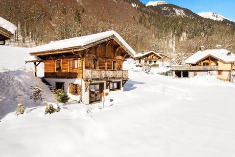 Gelegen in het hart van de Portes du Soleil, het grootste skigebied van Europa, is Morzine een fantastische speeltuin in de winter en de zomer. Met het label “Family Plus”, een garantie voor kwaliteit, garandeert Morzine/Avoriaz u een warm welkom en ...