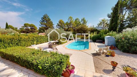 Charming villa in Le Thoronet, close to the city center and very easy to access. This beautiful 135 m² single-storey property is located on a fully fenced plot of approximately 1700 m², offering privacy and security. The villa consists of a welcoming...