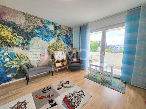 Deze aantrekkelijke woning is gelegen in een centrale woonwijk van Ingelheim en staat nu te koop. Het appartement is gelegen in een huis gebouwd in 1965 in een aangename woonwijk. Dankzij de indeling van het appartement wordt er effectief gebruik gem...