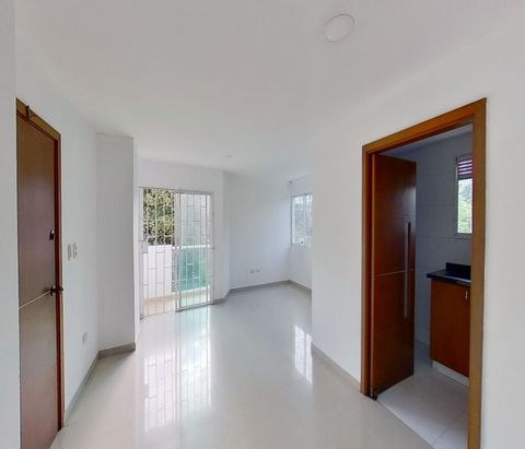 Apartment in Villasantos, with exterior view, located on the 2nd floor (Apto 2B), access by stairs and elevator, own covered parking (15). It consists of 3 bedrooms, 3 bathrooms, dining room, integral kitchen and laundry area. It has ceramic flooring...