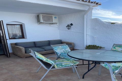 Torrecilla Beach - Center — People: 4 — m 2 : 56 — Rooms: 2 — Bathrooms: 1 Discover this 2 BEDROOM APARTMENT in the heart of Nerja, a cozy space prepared to offer you a comfortable tourist stay - It is located in the heart of Nerja, on one of the mai...