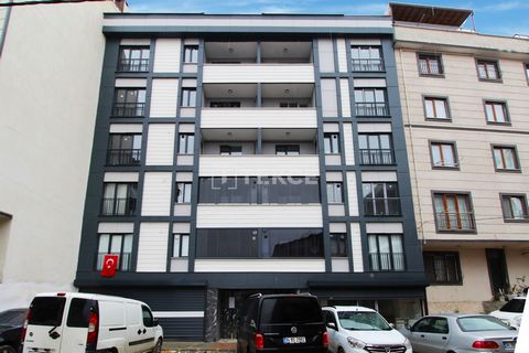 Appartementen te Koop in Nieuw Instapklaar Gebouw in İstanbul Eyüpsultan Alibeyköy De appartementen liggen in Eyüpsultan Alibeyköy, op loopafstand van de dagelijkse voorzieningen. Alibeyköy is onlangs een van de toonaangevende regio's van de stad gew...