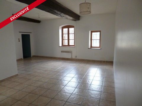 Vends 2 maisons, 140 m² dans village.