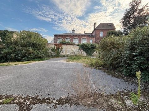 Terrain à bâtir (1950m²) Compiègne centre ville