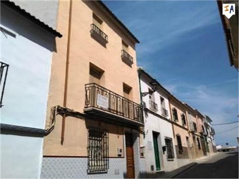 This large 3 storey property sits just of the feria grounds of Rute close to all the local amenities Rute has to offer including some of the more specialist attractions including the anis distillery and jamon museum both of which people come from far...