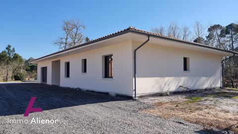 Exclusively, come and discover this superb new contemporary house of 145 m2 in a quiet area of Saugnac and Muret. Completed in 2023, this property will seduce you with its volumes, the quality of the materials and its brightness (south facing). It co...