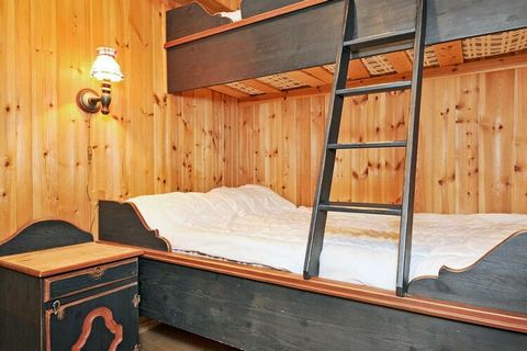 Holiday house located in a scenic area in Kvitfjell. The house is tastefully furnished. Go for long walks in the Norwegian mountains. Sunny location with plenty of parking space. You can go fishing and hiking in the mountains that surrounds the house...