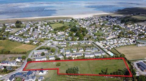To be discovered! A few steps from the beautiful bay of Mont Saint-Michel, build your house, in the development 'Les Jardins de la Baie' in Hirel. Lot No 2: Serviced plot (Water/Electricity/Internet) of 335m2. Geohazard Information:https:// ... /