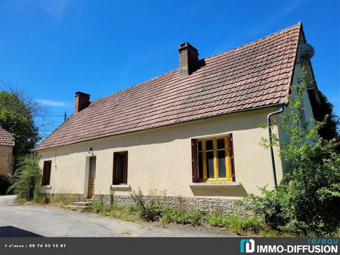 Mandate N°FRP144476 : In the south of the berry, near Pr veranges and 15 minutes from Boussac. In a hamlet, an old farmhouse with a house, a hangar and a barn on a plot of 8500 m2. The dwelling house is made up of a dining room with open kitchen, a l...