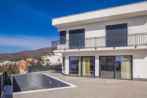 Location: Primorsko-goranska županija, Crikvenica, Crikvenica. CRIKVENICA - Luxury villa with sea view and swimming pool Luxury villa with panoramic sea view in Crikvenica is for rent. The building is built in a modern style and is equipped with qual...