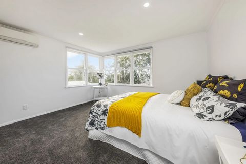 Treat yourself early this year as this opportunity is sure not to be missed. This property is well located and a 30 minute radius drive in either direction will lead you manukau city or Hamilton making it the ideal spot to get away from the hustle an...