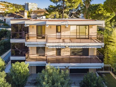 Set in a quiet, residential environment, yet within easy reach of Cannes city centre and all amenities, this is a rare opportunity to acquire an entire building comprising 10 flats with terraces and 12 basement parking spaces, all set in 900 m2 of fl...