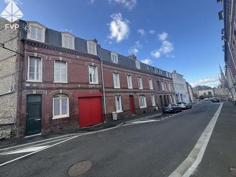NEW EXCLUSIVE: ideal 1st acquisition or second home, close to the town centre and the beach of FECAMP: Your FECAMP agency, FVP Immobilier and its advisor André GODALIER at 06X72X34X23X22 or ... , offer you a residential house, with a living area of a...