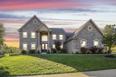 Stunning 1.5-Story home built in 2017, sits on a spacious .63 acre lot in the sought after subdivision of Arbors at Kehrs Mill, in Chesterfield! This home boasts 4 Bedrooms, 3.5 Bathrooms, 4,800+ square feet of living space, and phenomenal outdoor li...